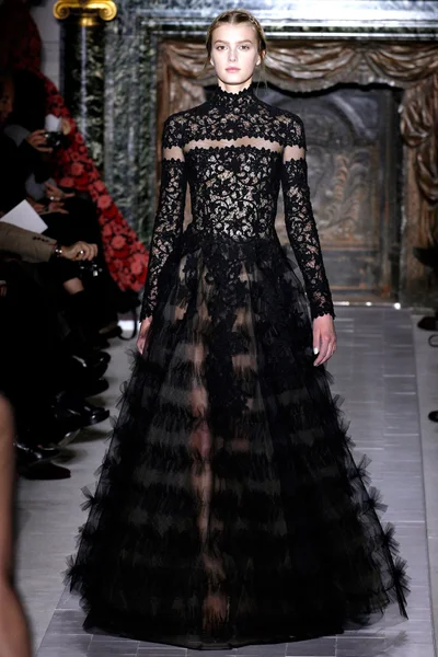 Look 34